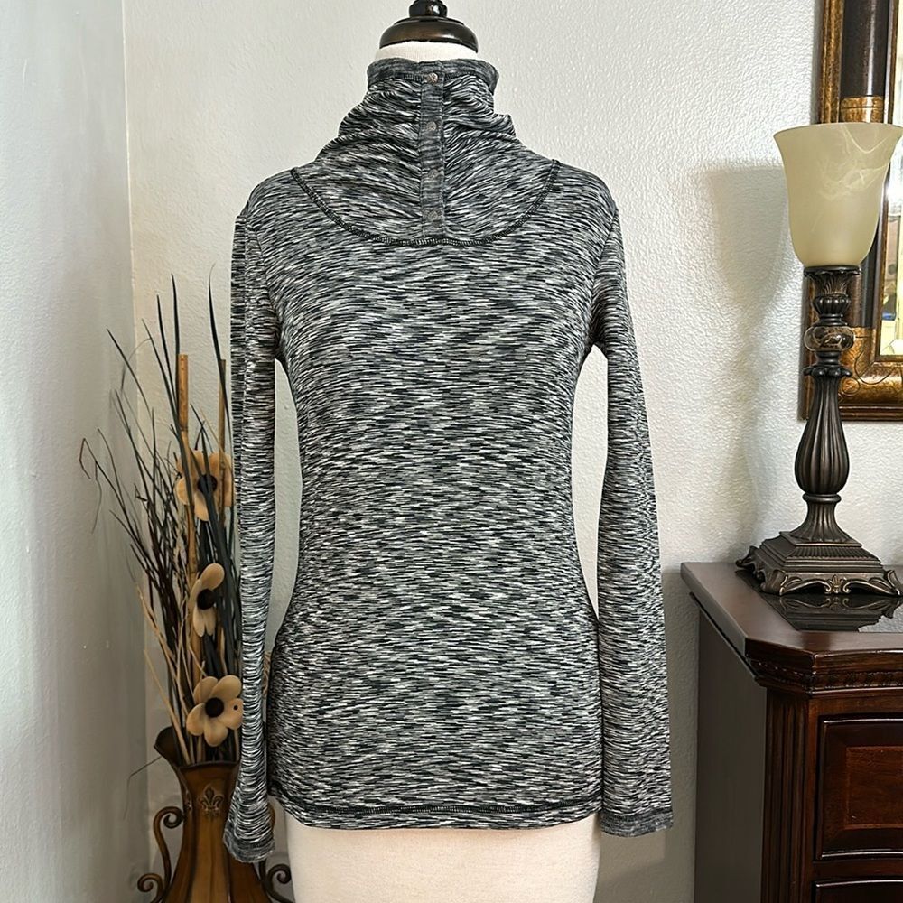 Athleta Coastal Fleece Funnel Neck Gray Space Dye Long Sleeve Pullover Size XS/S